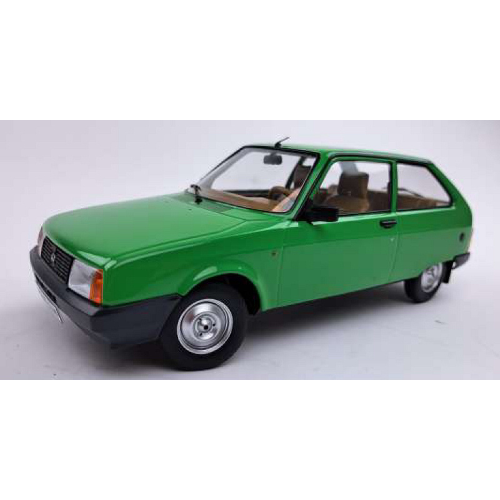 Oltcit Club 11 RL 1992 verde - 1/18 Triple9