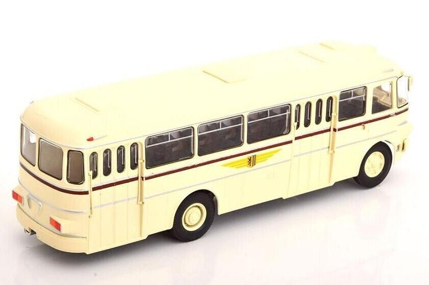 Autobuz Ikarus 620 - 1/43 Premium Classixxs