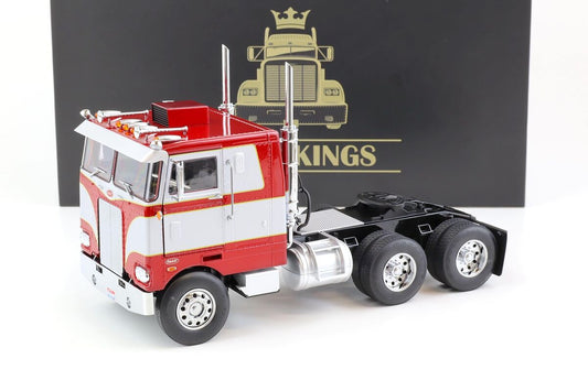 Camion Peterbilt 352 Pacemaker SZM 1977-1979 rosu/argintiu - 1/18 Road Kings