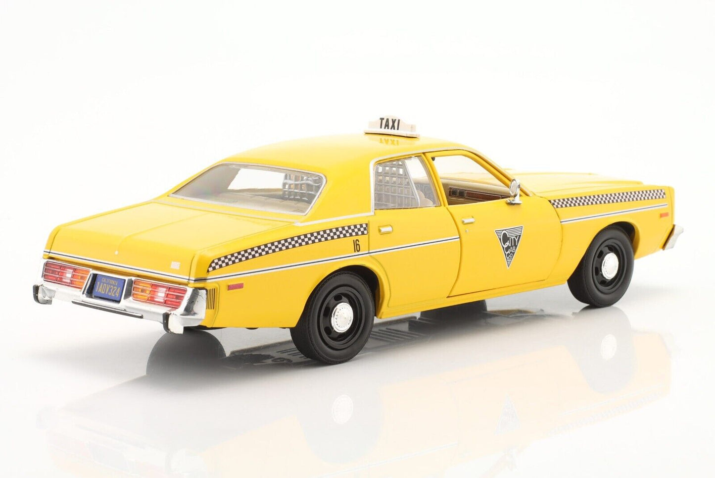 Dodge Monaco 1978 Rocky III - 1/24 GREENLIGHT