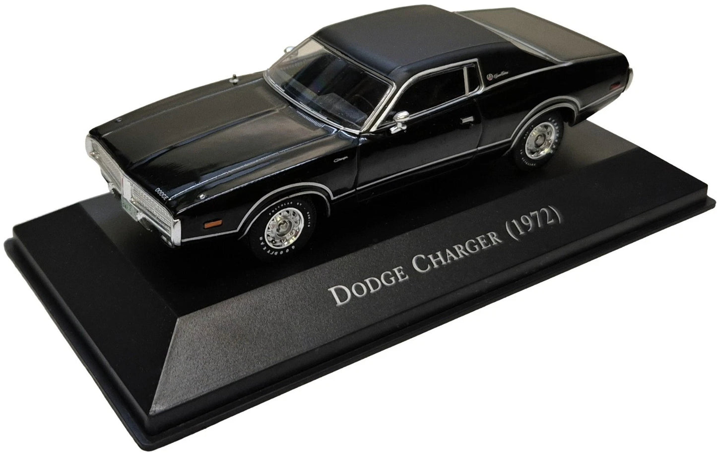 Dodge Charger 1972 cu vitrina plexiglass - 1/43 Altaya