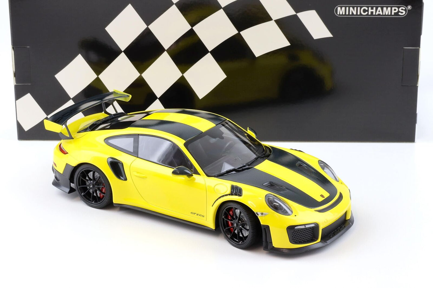 Porsche 911 GT2 RS 2018 galben Weissach package 1/600pcs - 1/18 Minichamps