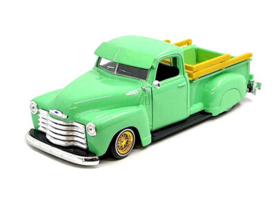 Chevrolet 3100 Pickup 1950 - 1/25 Maisto Design