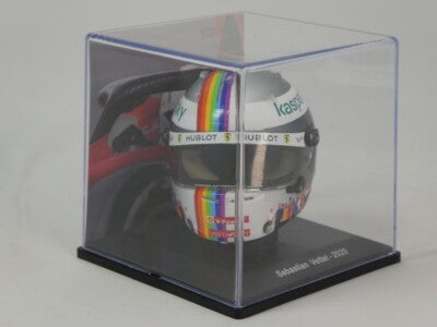 Casca Sebastian Vettel #5 Scuderia Ferrari 3rd Türkiye GP Formula 1 2020 cu vitrina plexiglass - 1/5 Spark