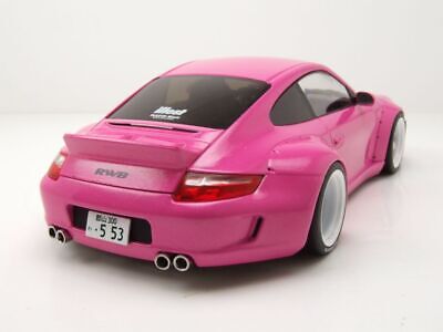 Porsche RWB 997 roz - 1/18 Ixo Models