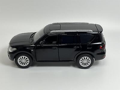 Nissan Patrol negru - 1/32 Tayumo