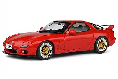 Mazda RX7 Type RS rosie - 1/18 Solido