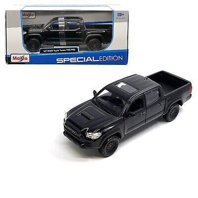 Toyota Tacoma TRD PRO 2023 neagra - 1/27 Maisto