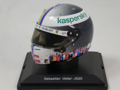 Casca Sebastian Vettel #5 Scuderia Ferrari 3rd Türkiye GP Formula 1 2020 cu vitrina plexiglass - 1/5 Spark