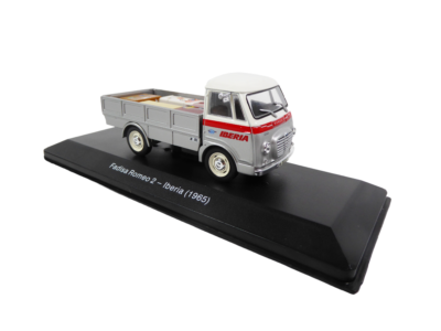 Fadisa Romeo 2 - Iberia 1965 - 1/43 Atlas