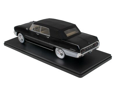 Zil 111D Cabriolet negru - 1/24 Hachette