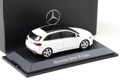 Mercedes B-Class alb cu vitrina plexiglass - 1/43 Herpa