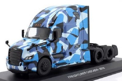 Camion cap tractor Freightliner Cascadia Truck 2018 blue/camouflage - 1/43 Hachette