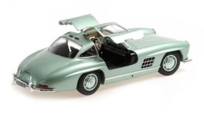 Mercedes-Benz 300 SL Coupe 1955 light green metallic 1/390pcs - 1/18 Minichamps