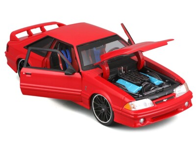 Ford Mustang SVT Cobra 1993 - 1/24 Maisto Design