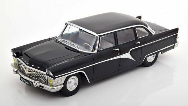 GAZ 13 Seagull Black - 1/18 Triple9 Collection