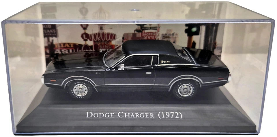 Dodge Charger 1972 cu vitrina plexiglass - 1/43 Altaya
