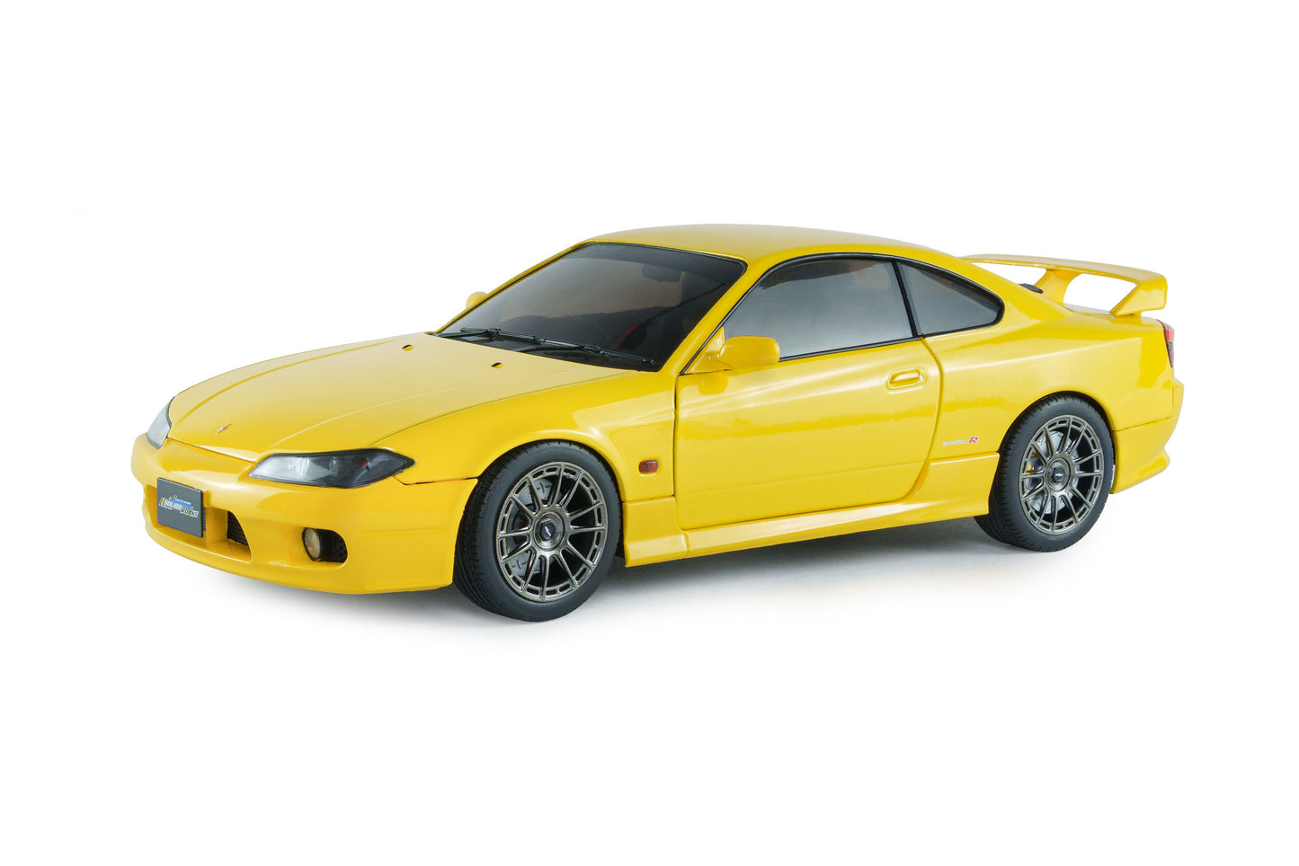 Nissan Silvia S15 Spec-R Aero lightning yellow 1999 - 1/18 Solido