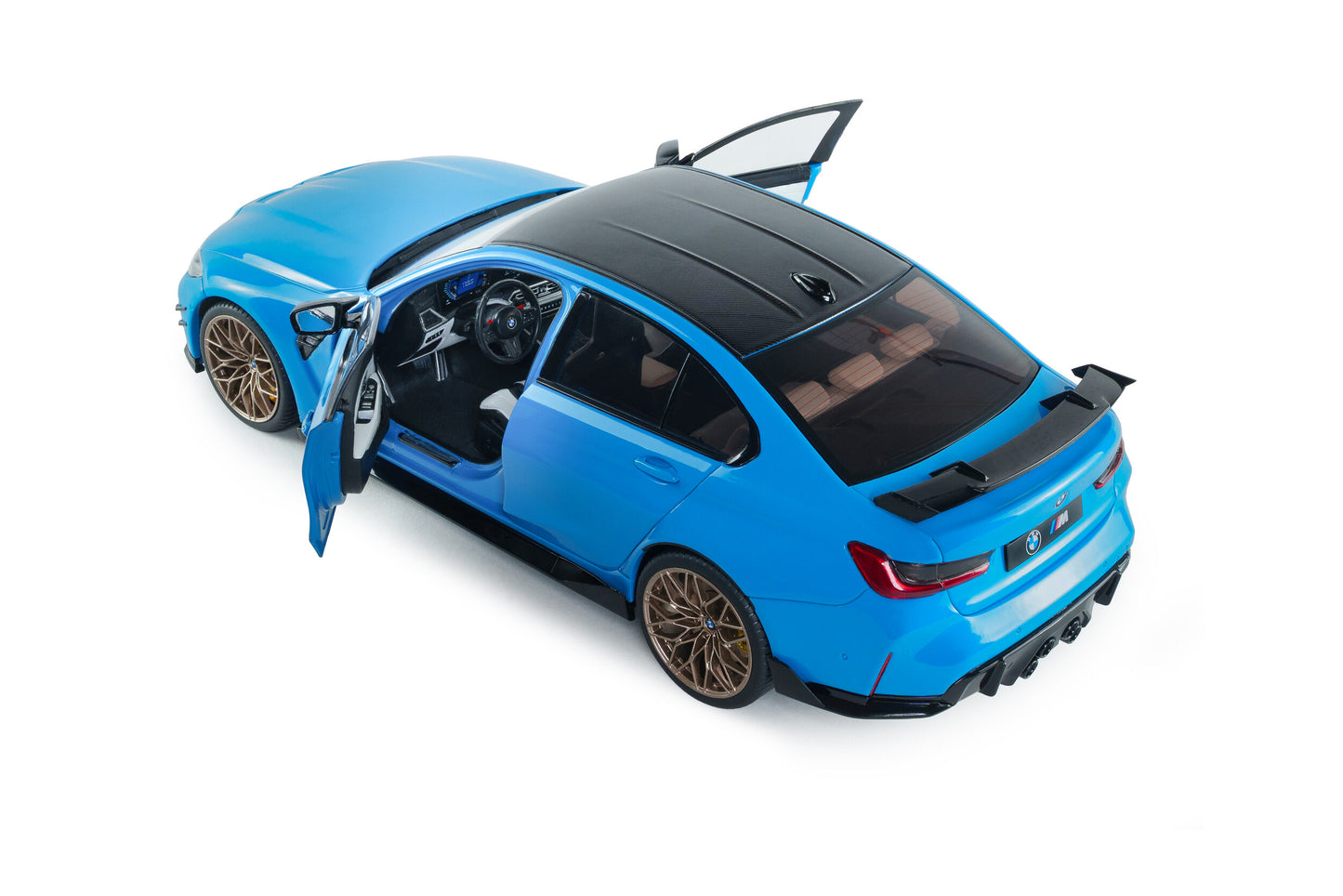 BMW M3 Performance Parts albastru 2024 - 1/18 Solido