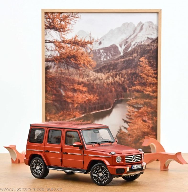 Mercedes-Benz G-Class 2024 copper orange matt - 1/18 Norev