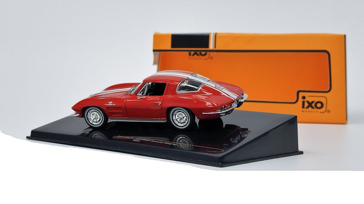 Chevrolet Corvette Stingray 1963 - 1/43 IxoModels